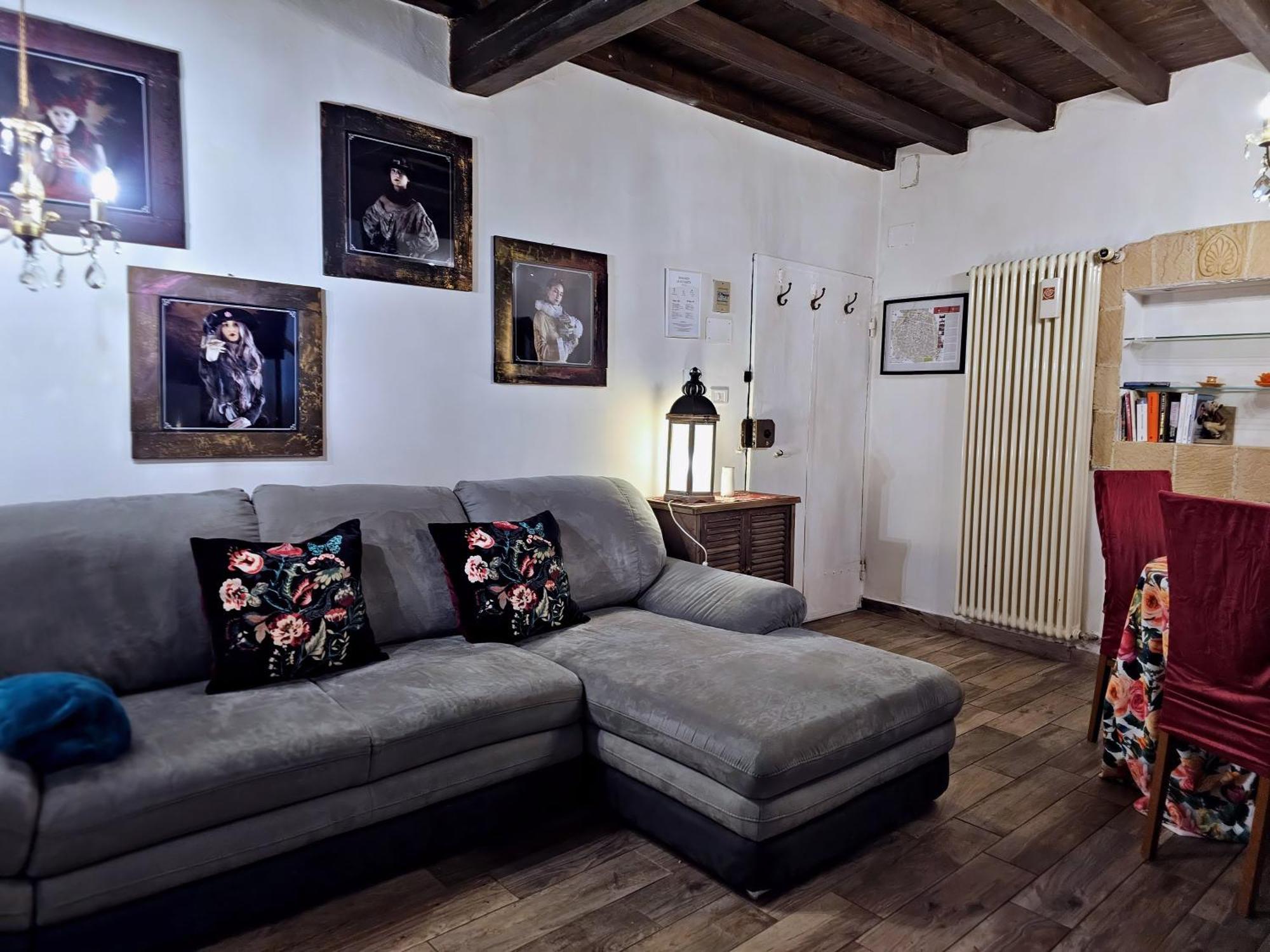 Residenza Saragozza Nuovo Stile Gipsy 2025 ! Daire Bolonya Dış mekan fotoğraf